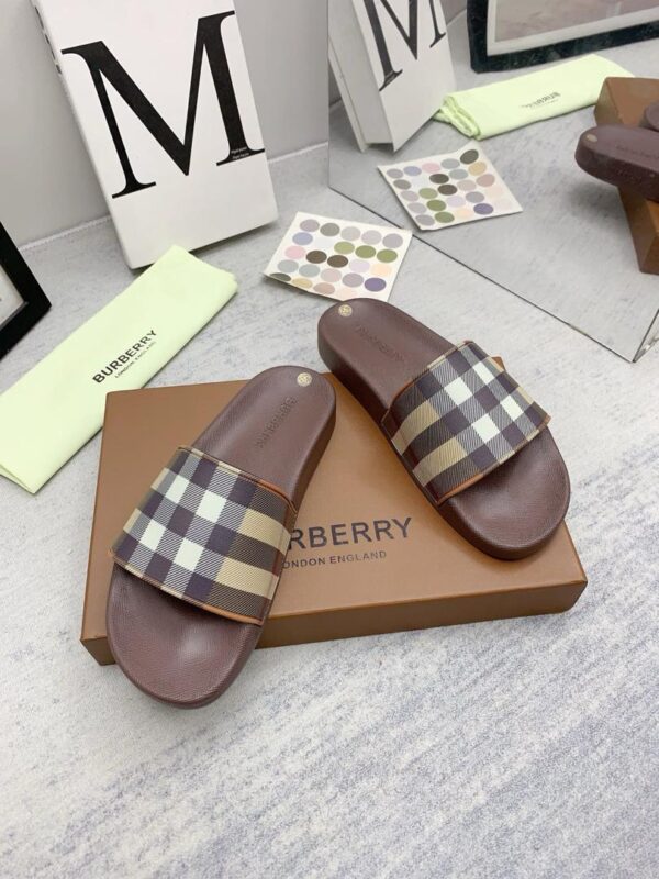 Slip Sandal Hightest